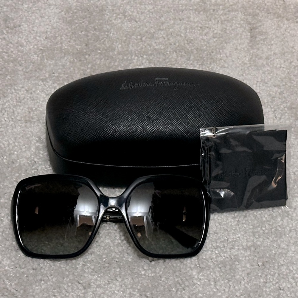 Salvatore Ferragamo Gancini Sunglasses